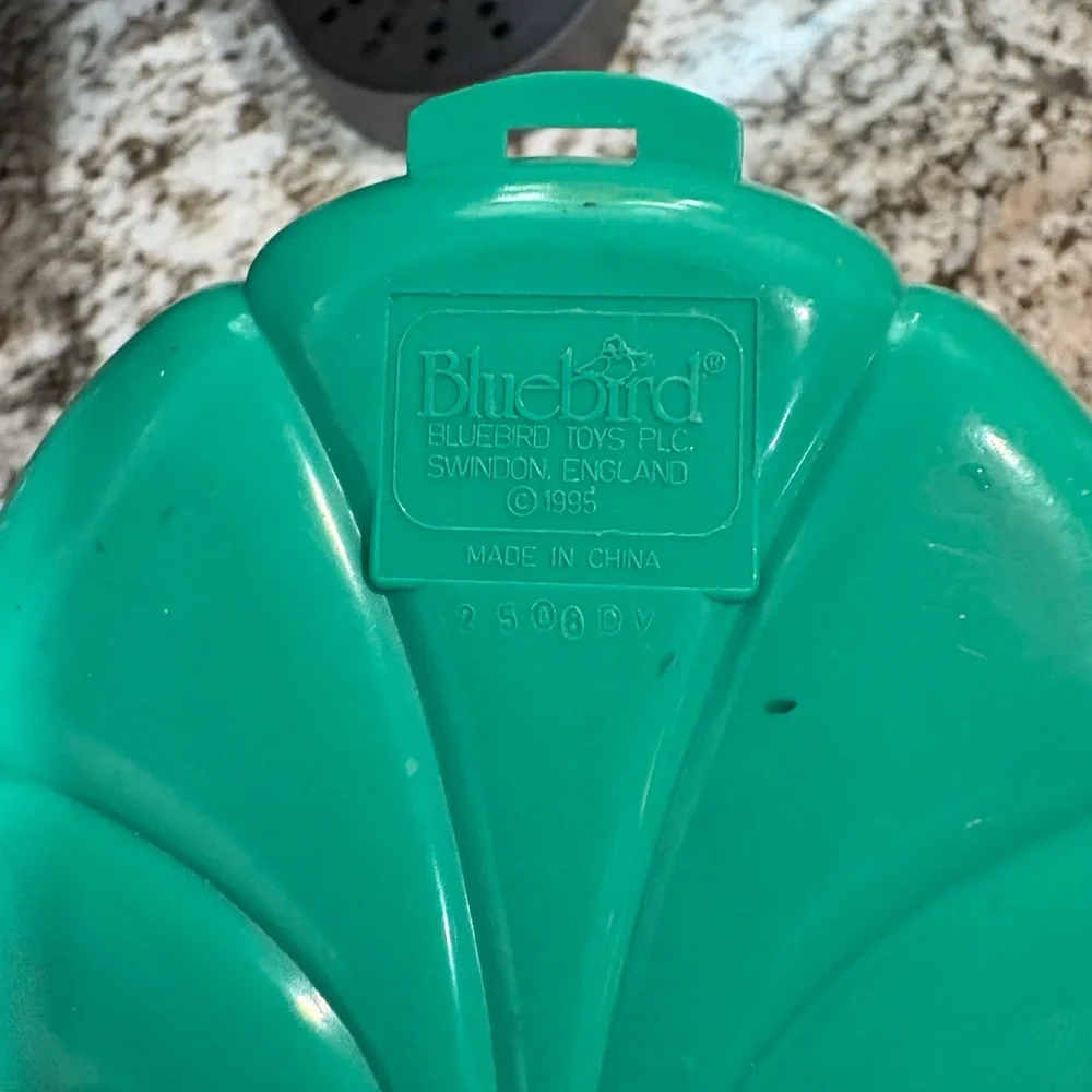 Vintage Bluebird Polly Pocket Pool Playset - Picture 4 of 4